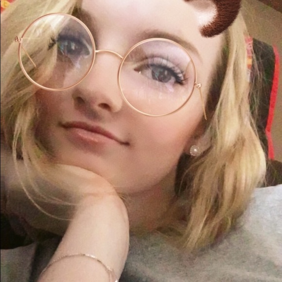 hayleyj24